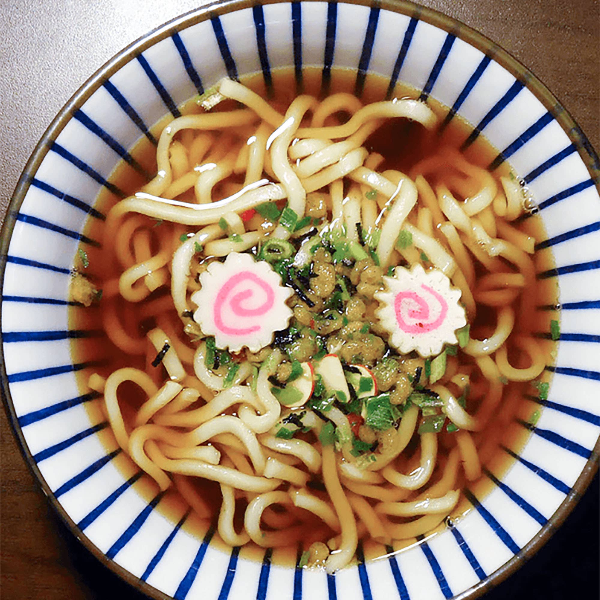 K Moitves Foods - Wholesale Ramen - Nongshim Fresh Udon Bowl-275g (Pack of 5 Cups)2