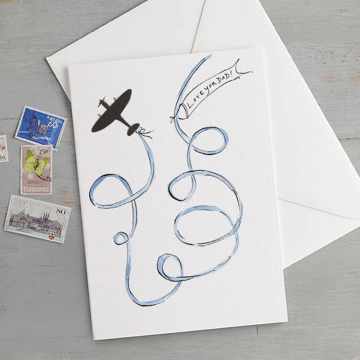 'Ik hou van je, pap!' Spitfire Vaderdagkaart voor wholesale door Gabrielle Solly Illustration