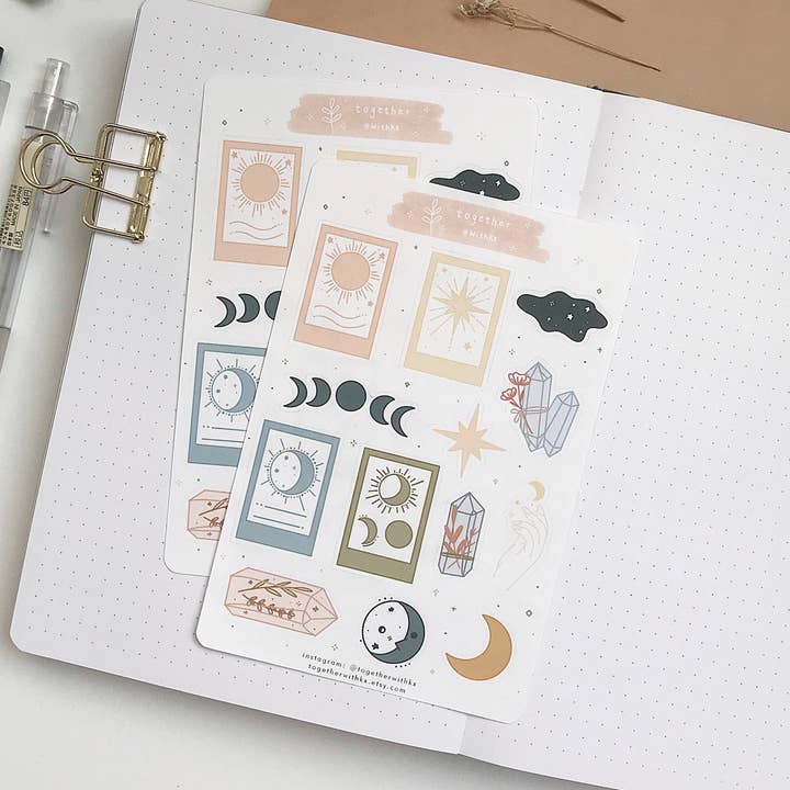 Feuille d'autocollant tarot céleste en cristal pour la vente par togetherwithkx