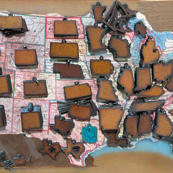 Universal Ironworks USA - Wholesale Individual Charm/Pendant - State Shape charm Pendant rustic Metal Small