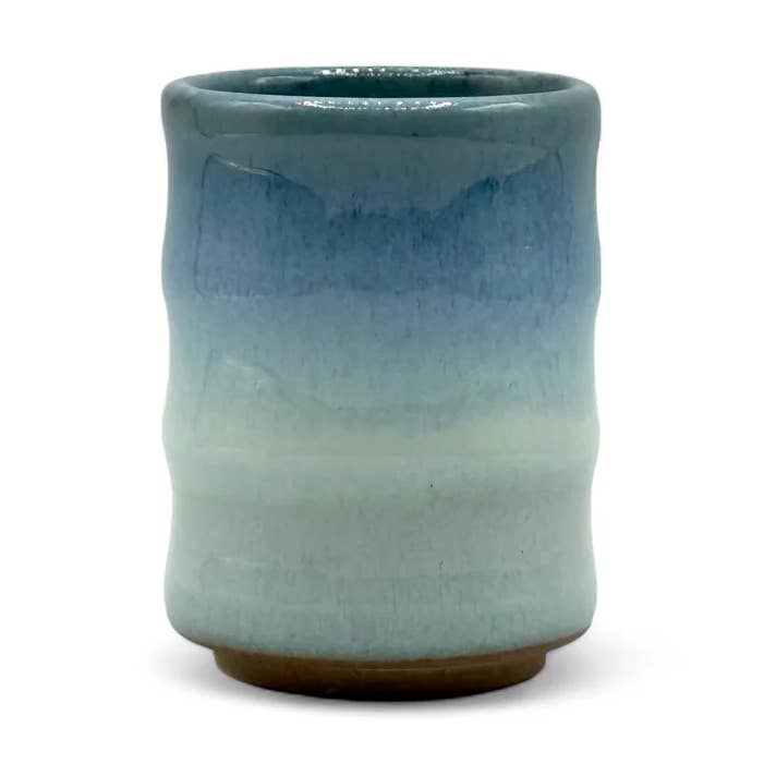 Ranyu Nagashi Blue Mino-yaki Yunomi - Japanese Teacup for wholesale by Inoue Tea