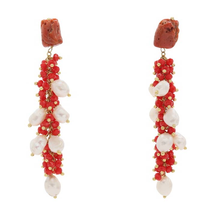 Boucles d'oreilles Aldabra rouges en pierres naturelles en grappe verticale pour la vente par ACUS