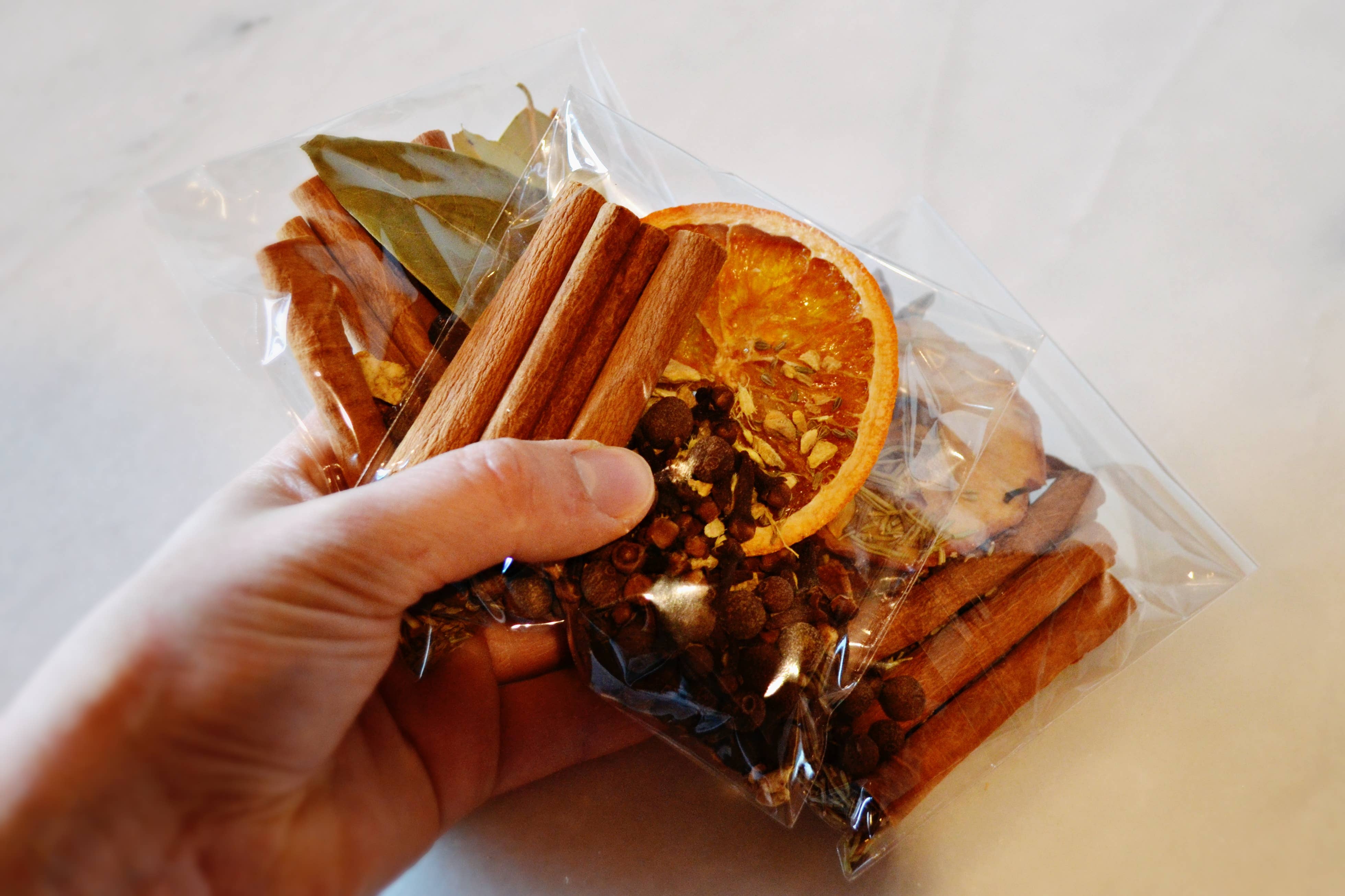 Evergreen View Farm – Engroshandel Potpourri – UNLABELED krydderiposer til simremad til komfur til jul10