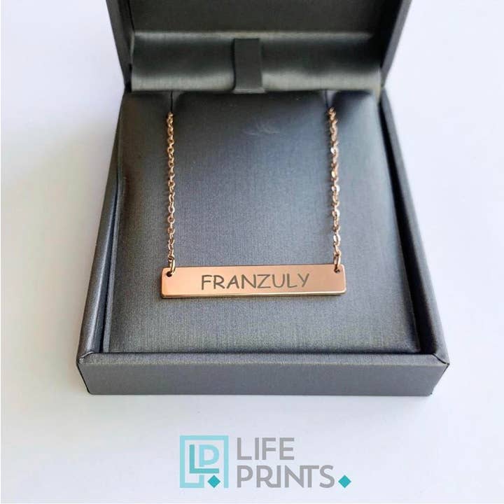 Life Prints Products - Wholesale Pendant/Charm Necklace - Mama Bird & Bear Family Necklace