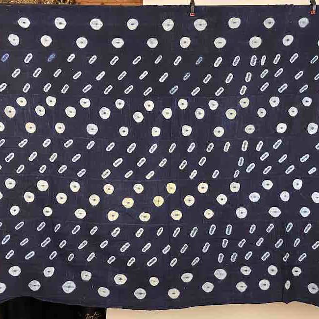 Vintage Fulani Indigo textiel „Wrapper” uit Mali | 62 x 42" voor wholesale door The Niger Bend