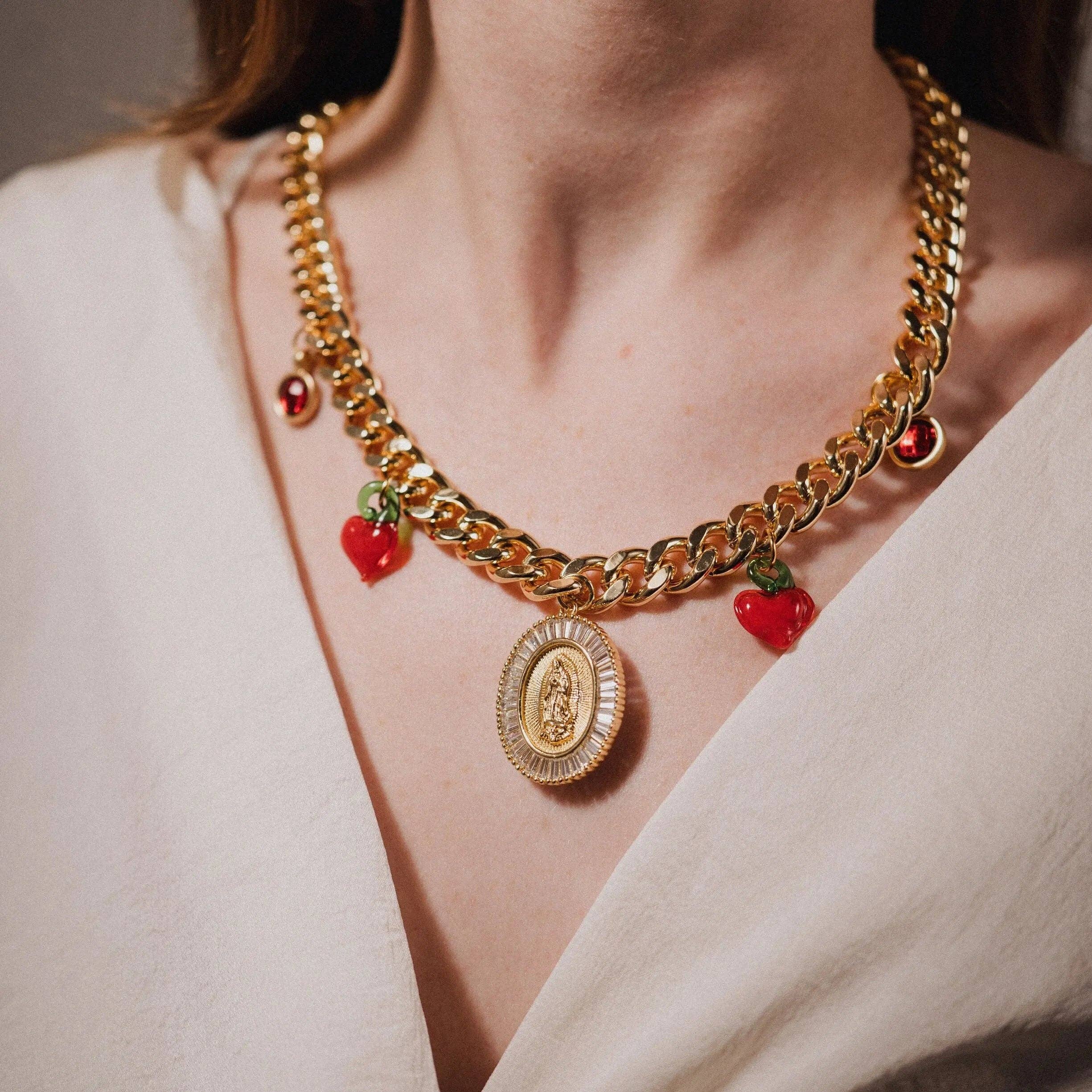 PHOEBE´S – Engroshandel Halskæde med vedhæng – Jomfru Maria halskæde, katolsk smykke0
