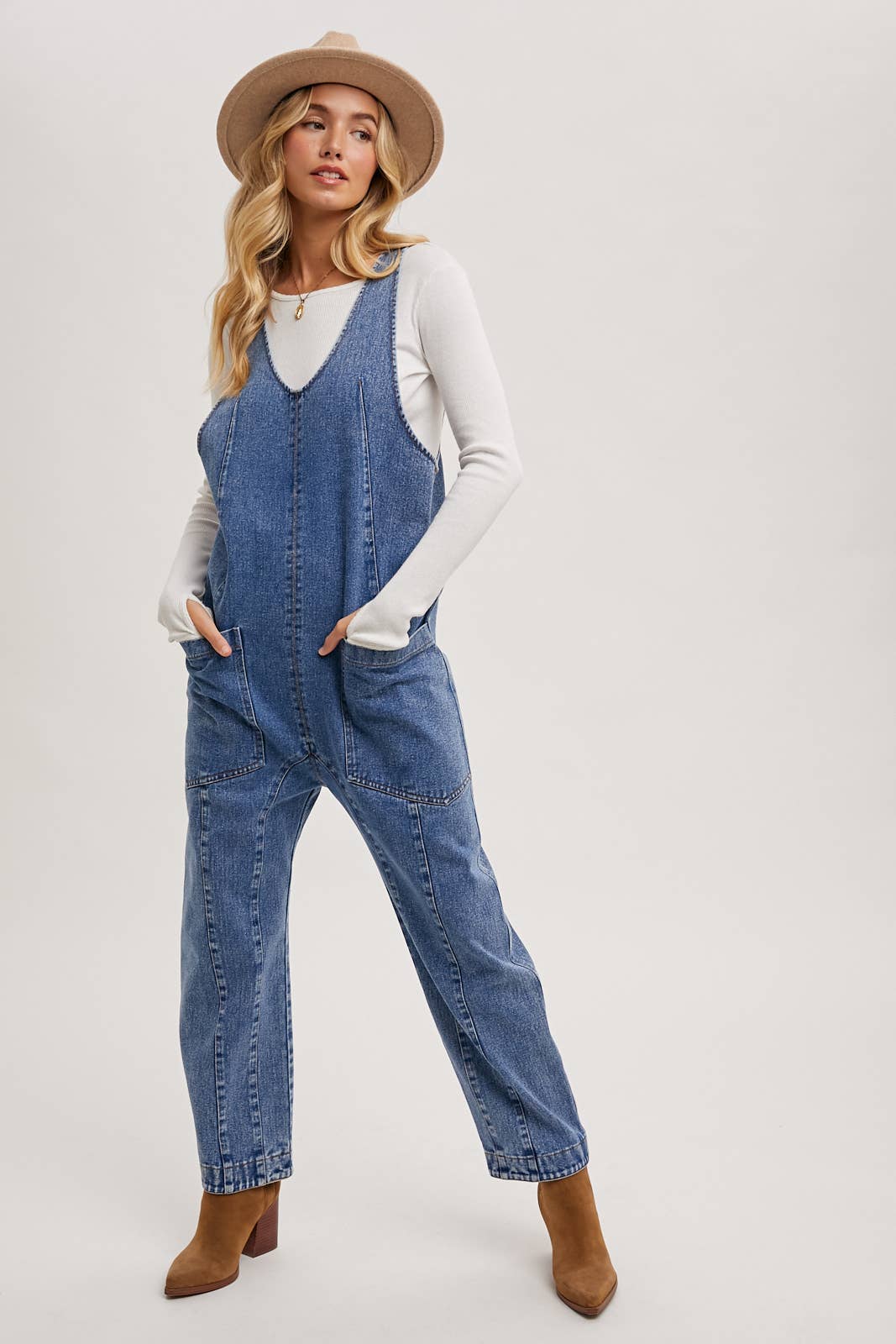 Bluivy - Wholesale Jumpsuit - Women's - DENIM JUMPSUIT IN A RELAXED FIT WITH HAREM LEGS17