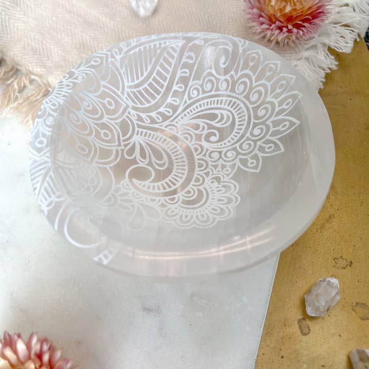 Fractalista Designs - Wholesale Meditation Supplies - Selenite Offering Bowl "Henna Prayer"