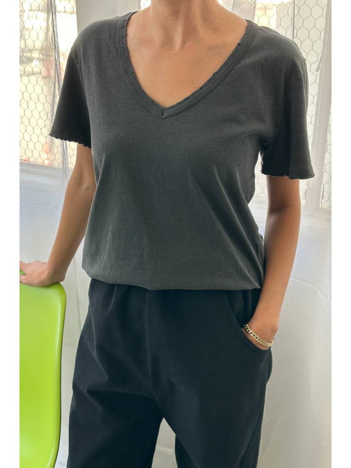 Le Bon Shoppe - Vente T-shirt – femme - T-shirt en coton bio La Vie avec col en V (2S-2M-1L)2