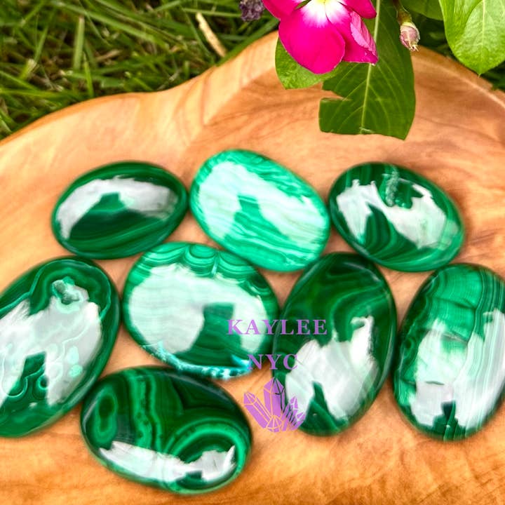 KayleeNYC - Wholesale Spiritual Stone/Crystal - 1 lb Natural Malachite Palm Stone Crystal Nice Quality