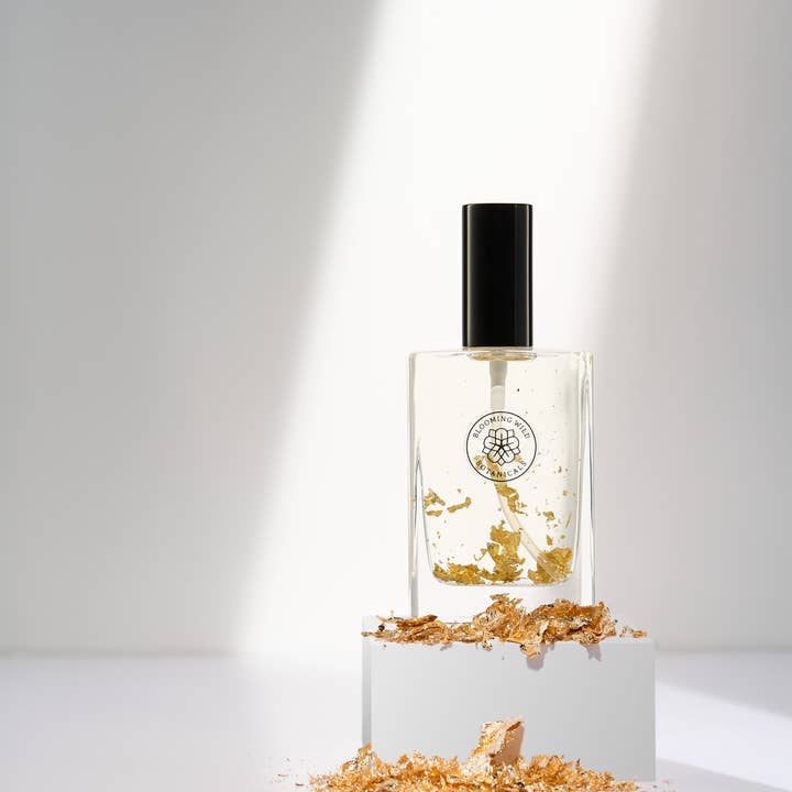 Winter's Light Botanical Body Oil | Eucalyptus, Mint, Lav. for wholesale by Blooming Wild Botanicals