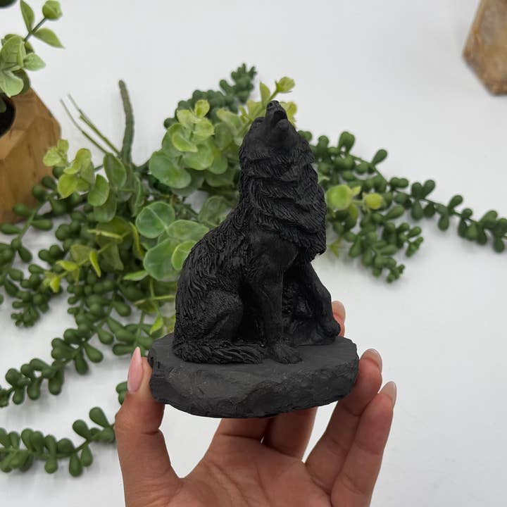 Meraki Gemstones - Wholesale Decorative Figurine - Shungite Figurine Wolf - EMF Protection