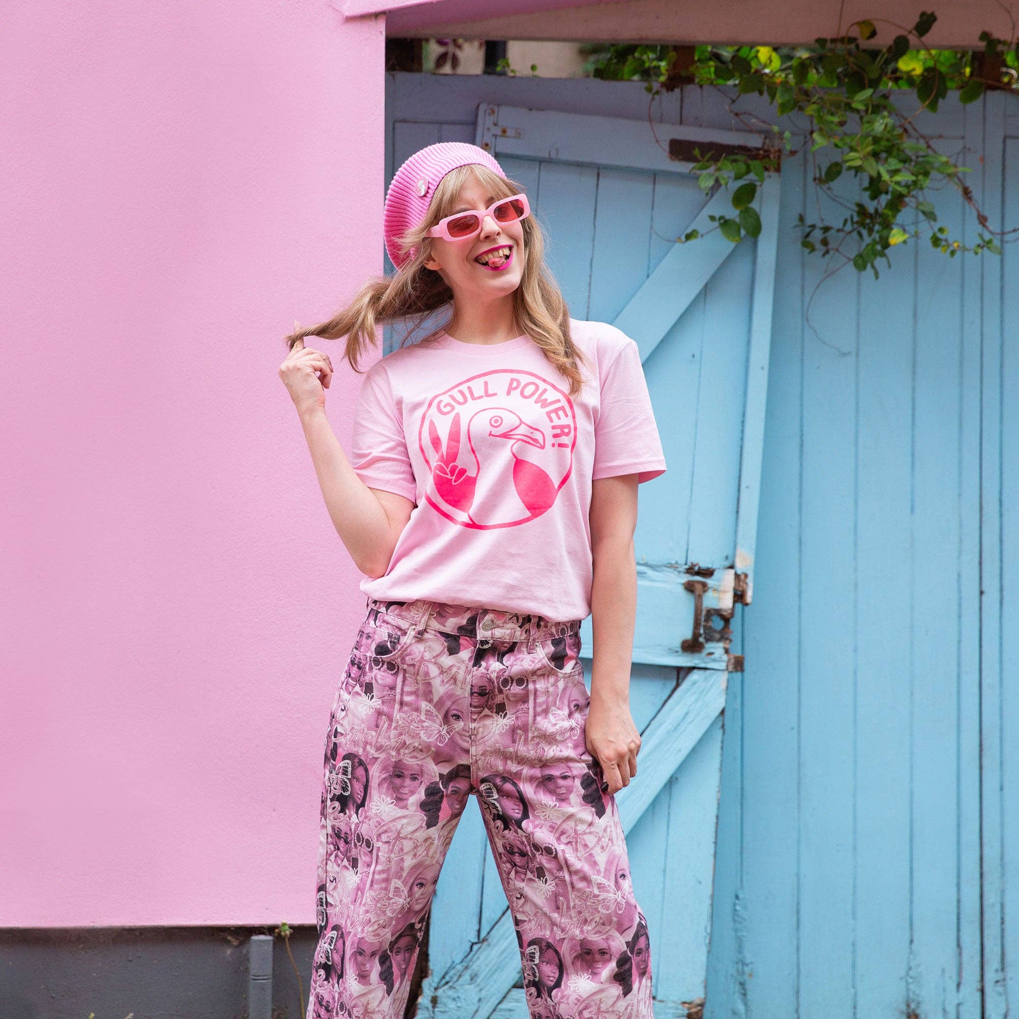 hello DODO - Wholesale Screen Printed T-Shirt - Women's - Gull Power PINK Unisex T-shirt1