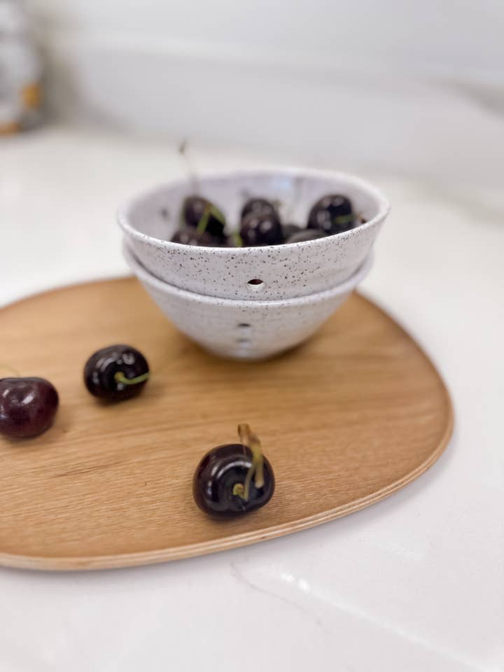 Ceramic Berry Bowl for wholesale by JordanBCeramics