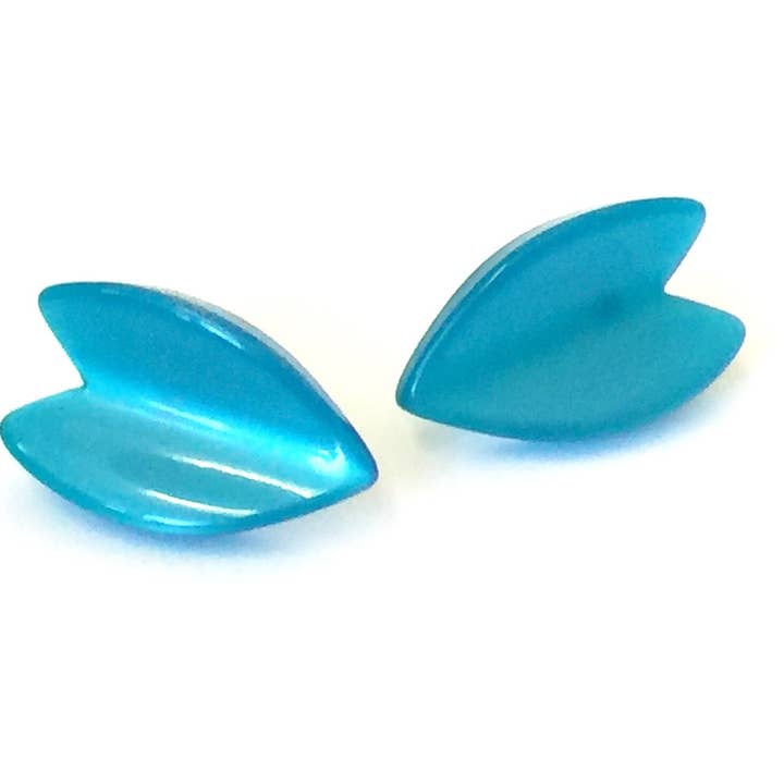 Leetie Lovendale - Wholesale Stud/Post Earrings - Aqua Blue Moonglow Leaf Button Lucite Stud Earrings3