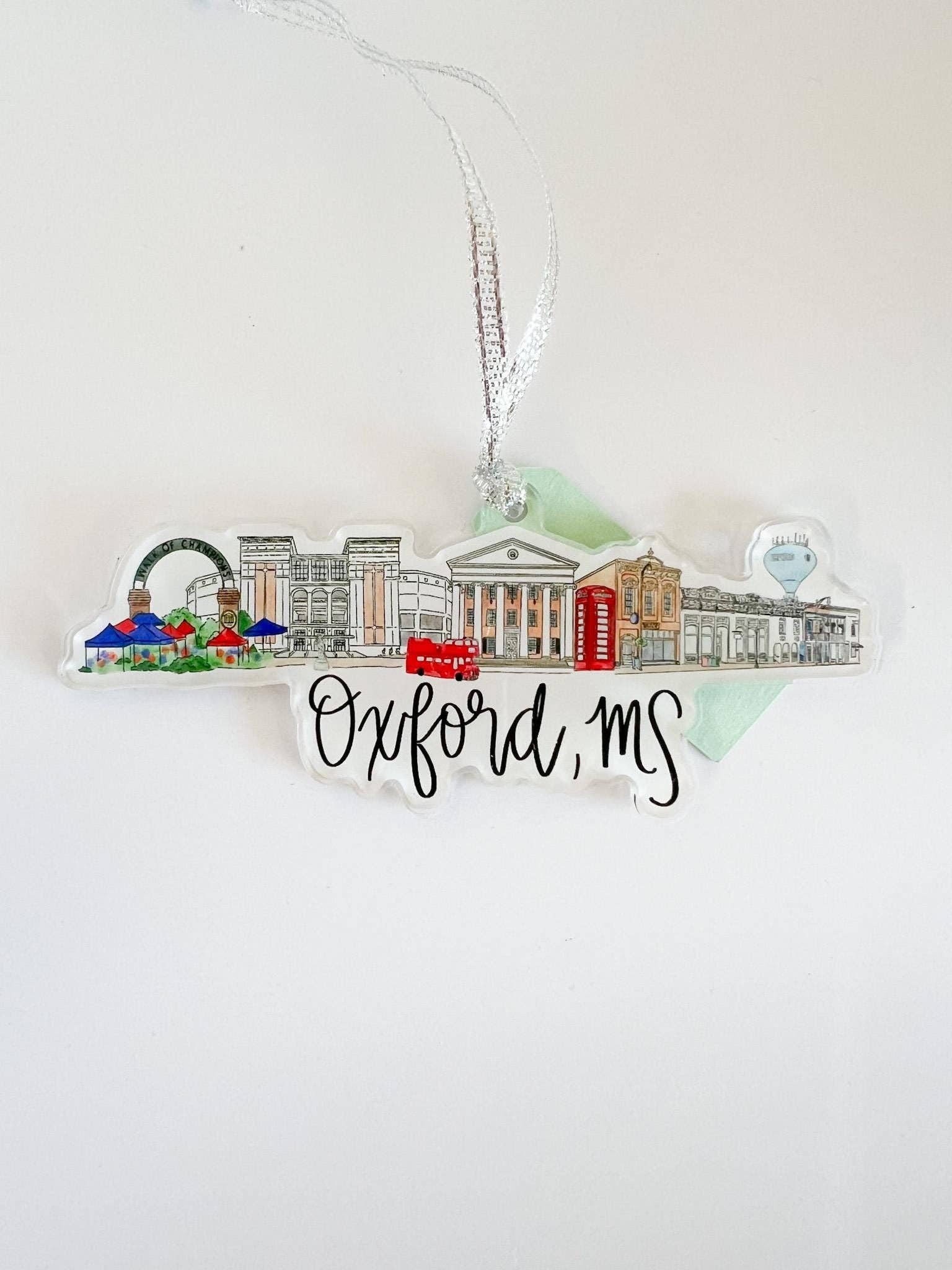 Thirteenwinks – Ornamento por atacado – Ornamento Acrílico Oxford, MS Mississippi Skyline, Ornamento do Mississippi1