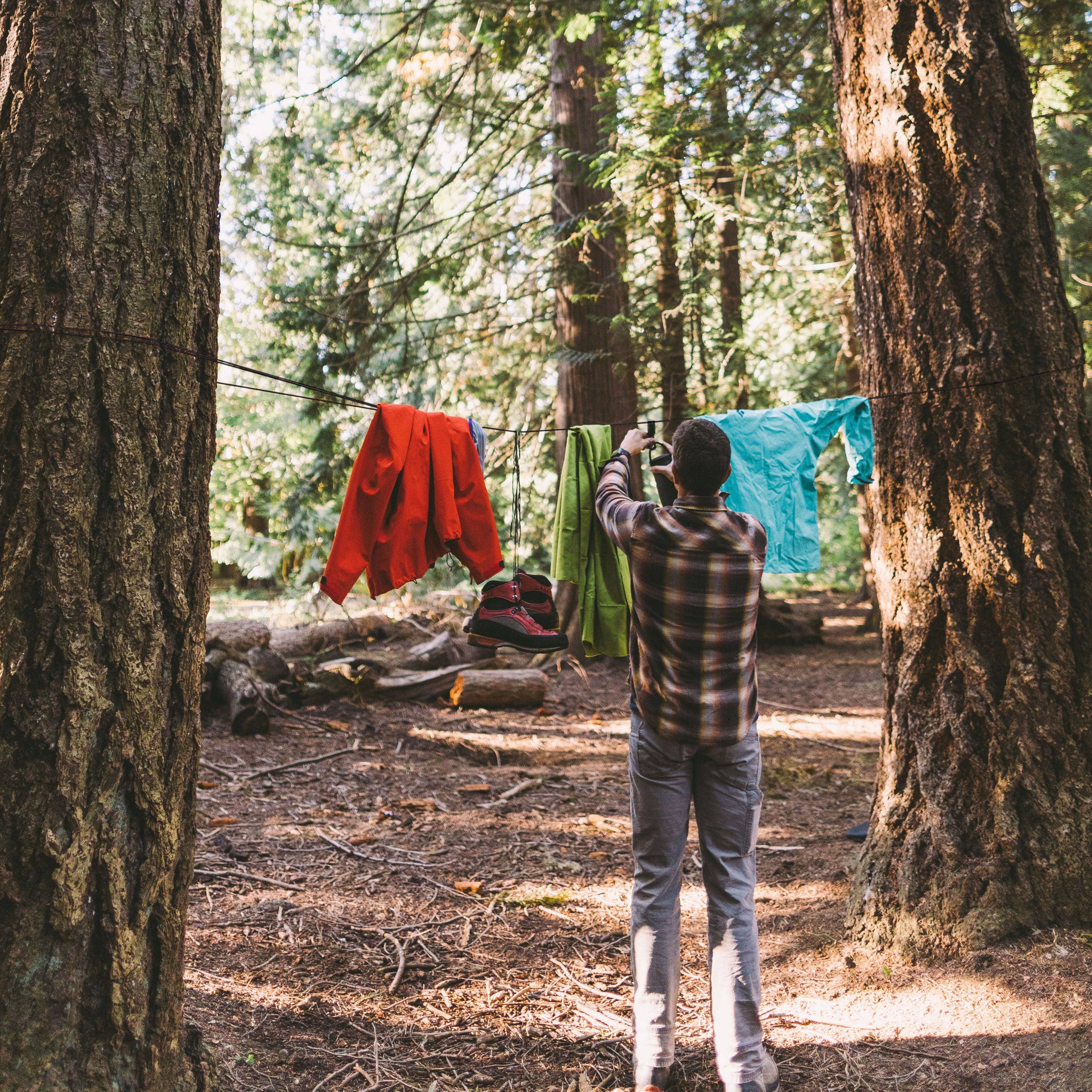 GEAR AID - Wholesale Sporting Accessories - Medium Duty 550 Paracord1