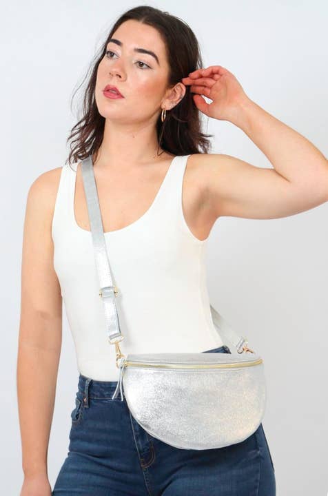 Sarta Pelle - Wholesale Crossbody Bag - Women's - Meadow - Italian Leather Half Moon Crossbody Bag - Silver