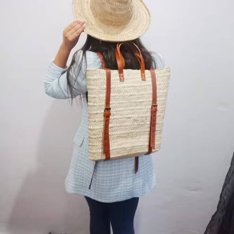 HandmadeBestSeller - Wholesale Backpack - Women's - Straw Beach bag with leather strap - Straw backpack5