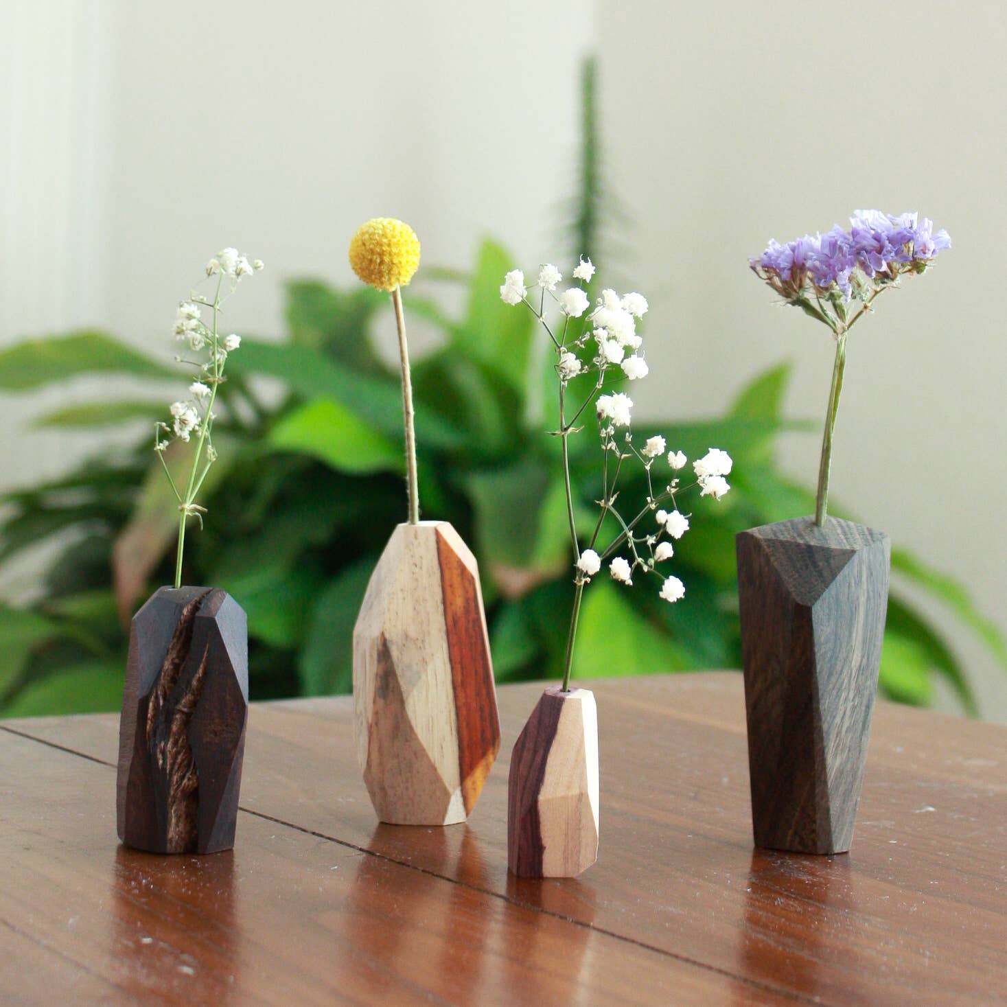 Atelier Diospyros créations bois - Wholesale Vase - Set of 10 small soliflores1