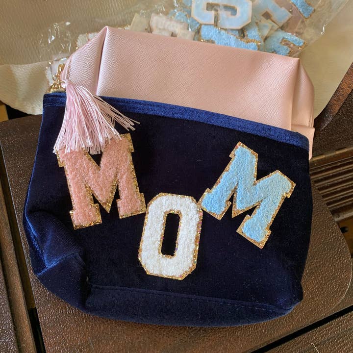 Järn på 2,6 Inches Varsity personlig Chenille Letters- lysande Glitter brev handgjorda lappar/Krativ Initial A-Z alfabetet patchar för wholesale av Raphael wonders