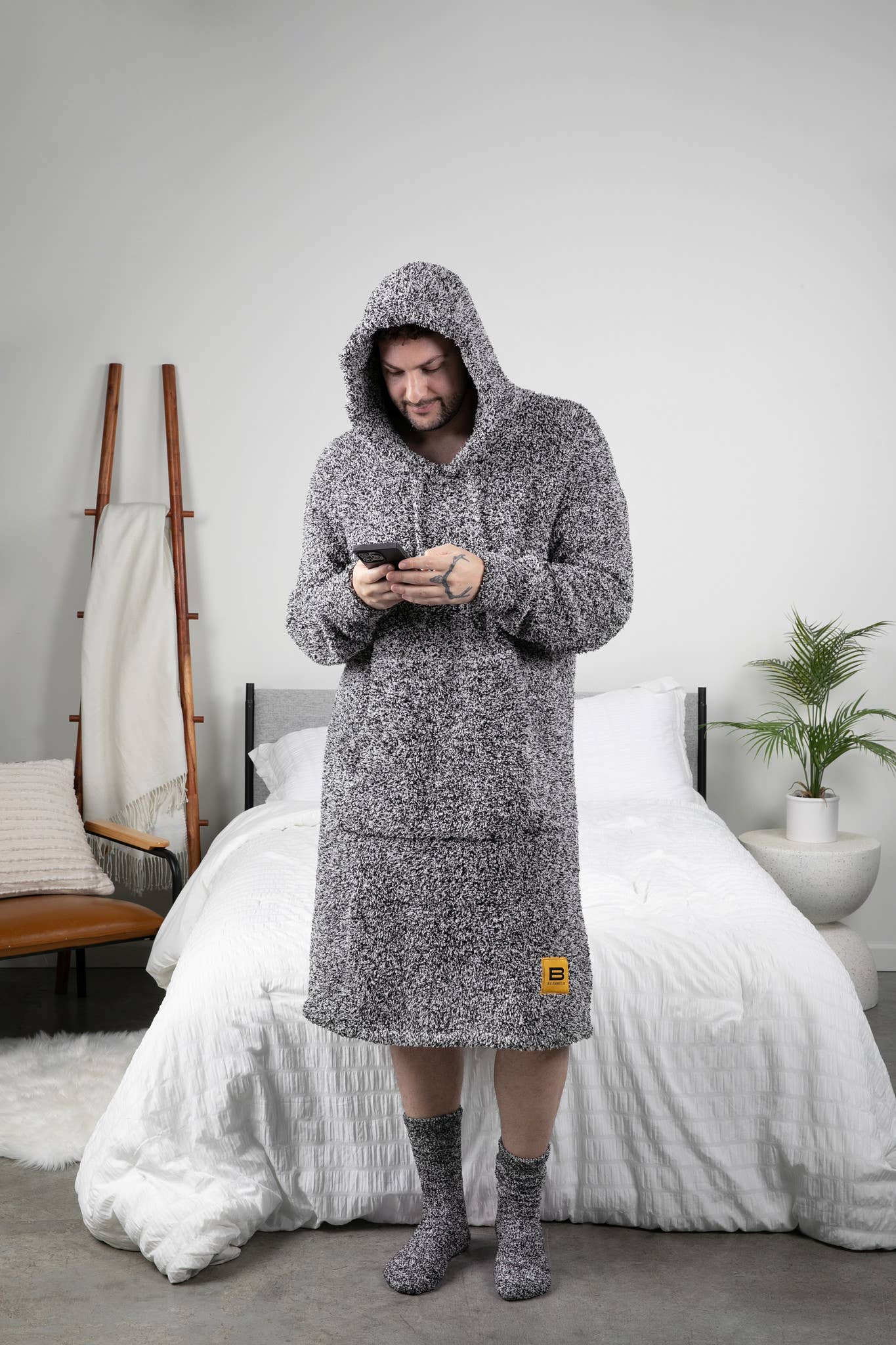 Big Blanket Co - Wholesale Hoodie - Women's - Premier Plush™ Hoodie8