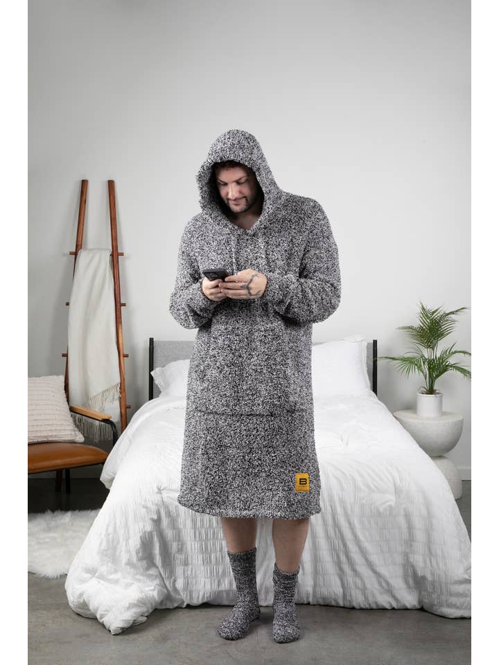 Big Blanket Co - Wholesale Hoodie - Women's - Premier Plush™ Hoodie8