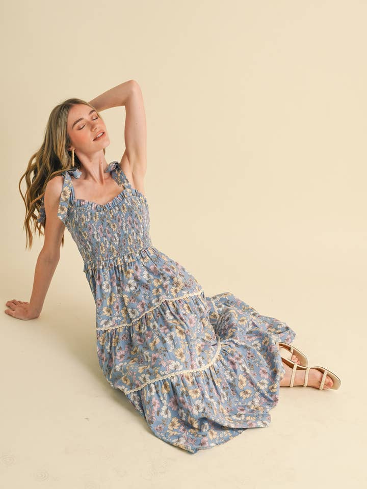 &MERCI - Vente Robe – femme - ROBE MIDI À VOLANTS EN DENTELLE FLORALE MDR38522