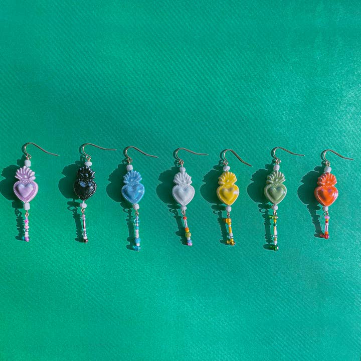 Corazón w/ Hook Finding - Ceramic Heart Beaded Earring for wholesale by Casa 184