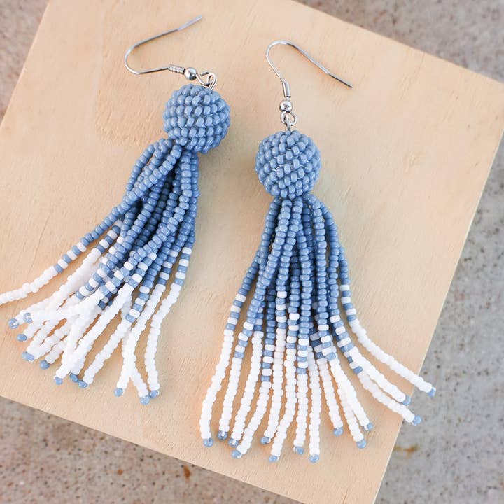 Ohrringe mit Kugel und Quaste — Glow für den Großhandel von Zuri Styles