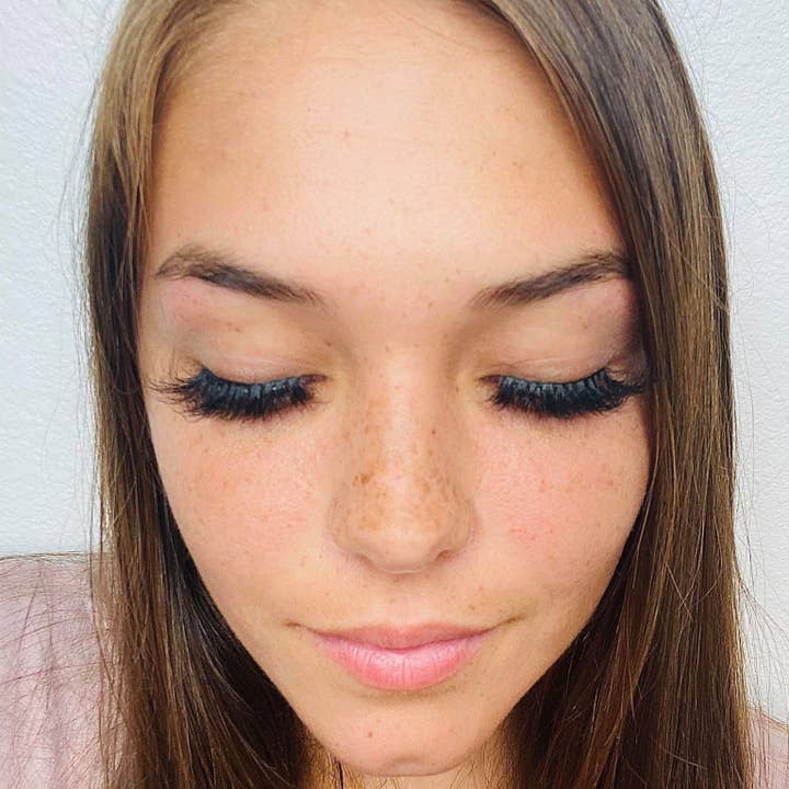 Dirty Bee - Wholesale False/Fake Eyelashes - Amour Boujie Bee Luxury Mink Eyelashes3