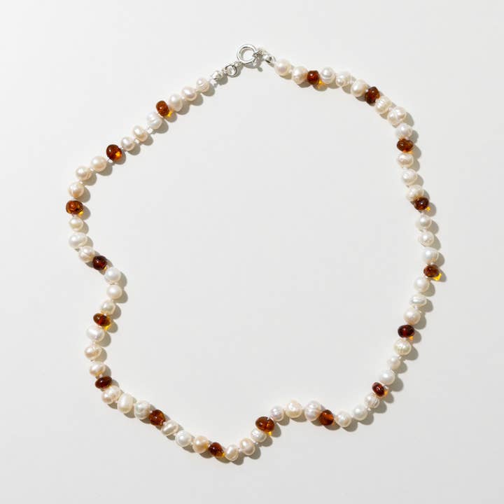 Pearly Caramel - Halskæde - Sølv lås for engroshandel hos Nirrimis