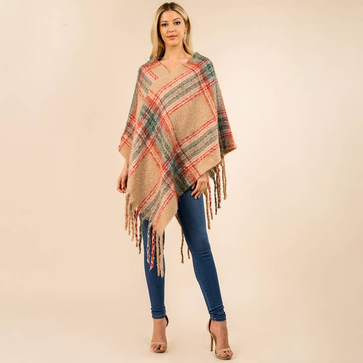 Sensibling Corp. – Großhandel Poncho – Damen – Poncho mit Fransen und Karomuster am Saum4