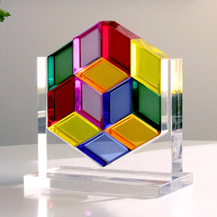 PrismArt Skrivebordlegetøj og Objekt - Flerfarvet og Klar/Blå for engroshandel hos Canetti Design Group Inc.