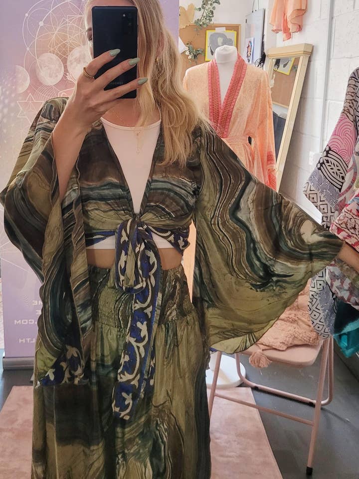 Bambus-Seide-Kombiset: Elegantes Boho-Top & Hose #2 für den Großhandel von Laboheme