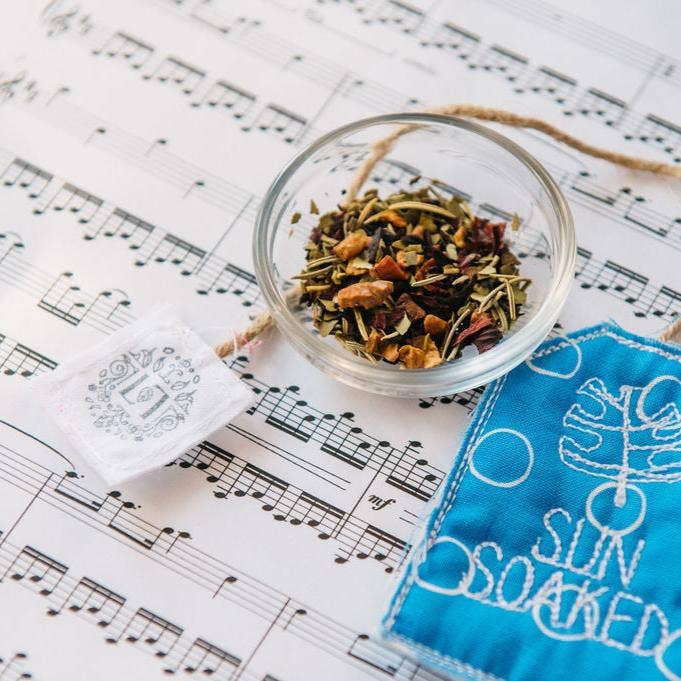 Leaves of Leisure - Wholesale Tea Bags - Sun-Soaked – Apple, Hibiscus & Green Mate | 15 Tea Bags3