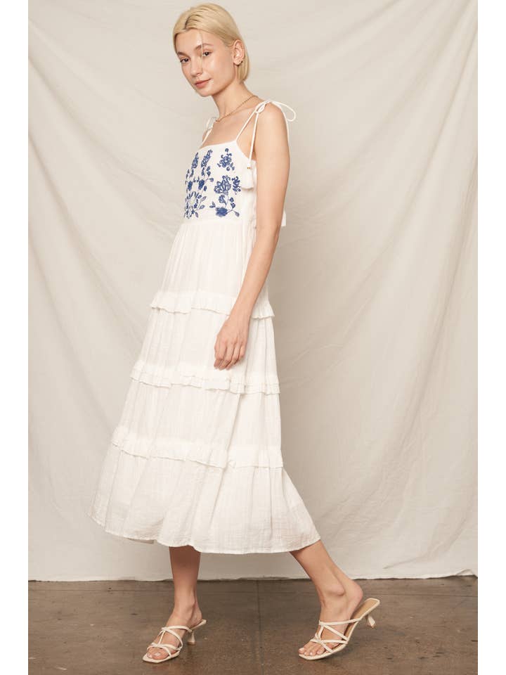 En Crème - Wholesale Dress - Women's - Tie Shoulder Embroidered Dress 2