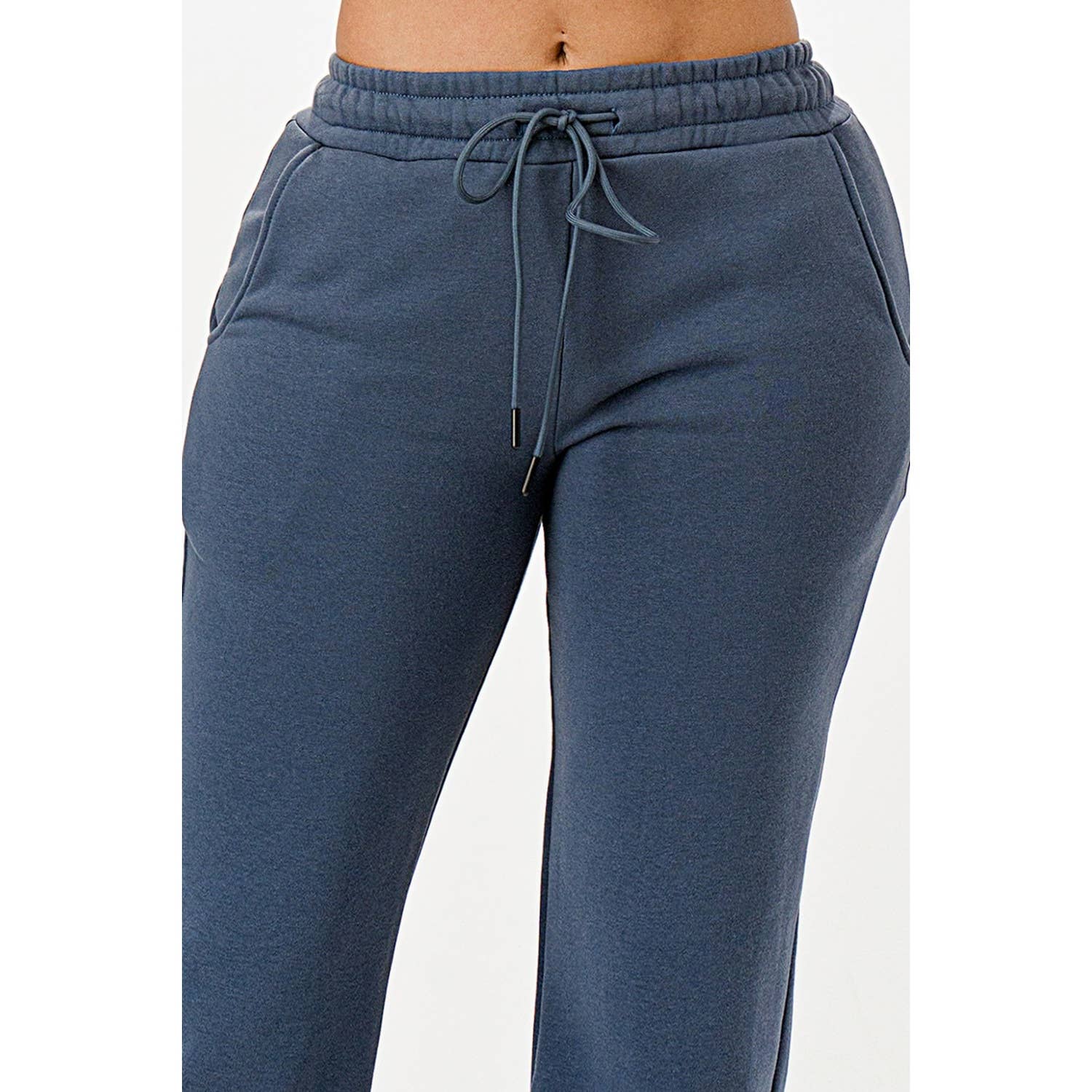 Esmeray Clothing - Wholesale Pants - Women's - CLASSIC DRAWSTRING FLARE SWEATPANTS3