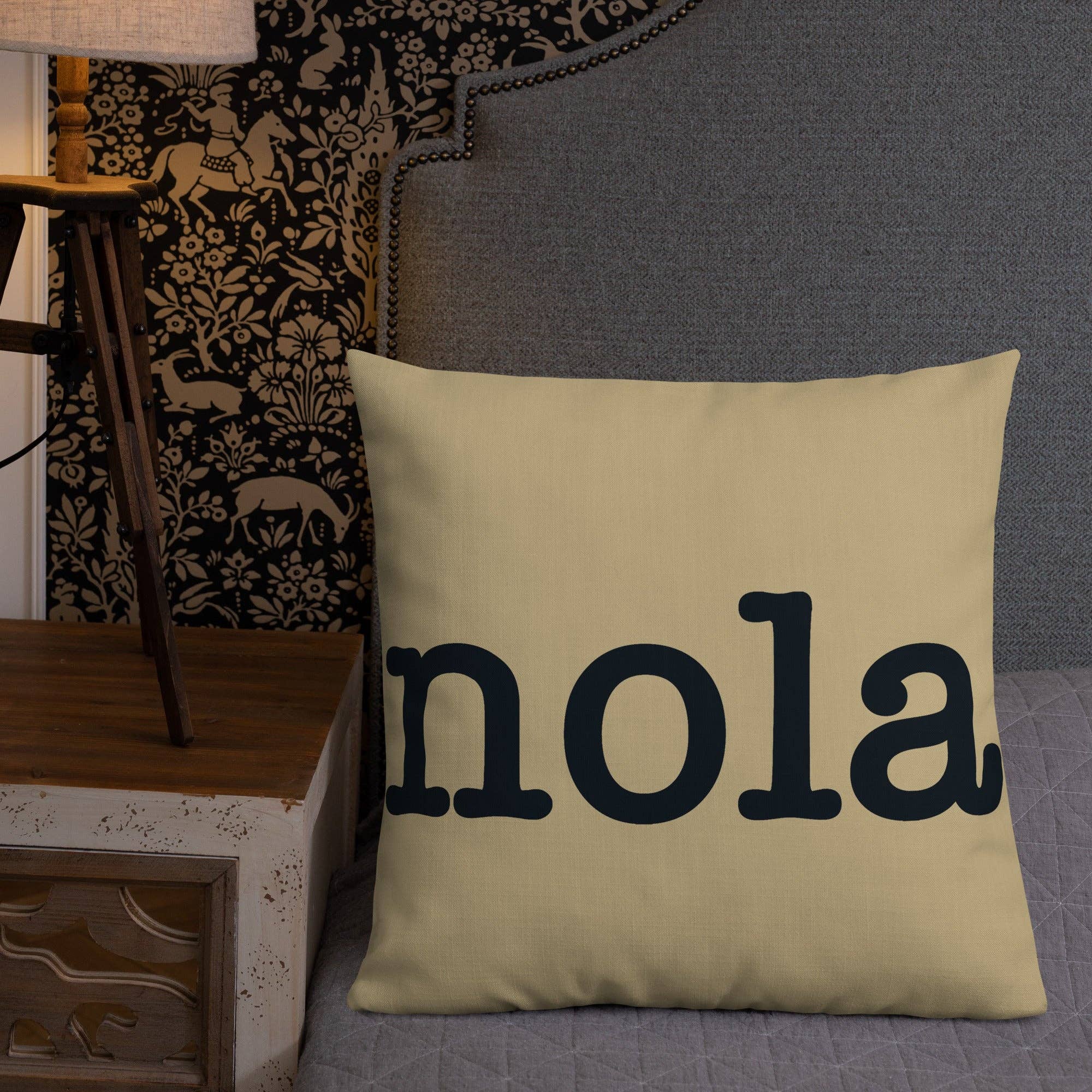 Stadium Prints by BTB - Wholesale Throw/Decorative Pillow - New Orleans Saints Football Stadium & City Pillows11