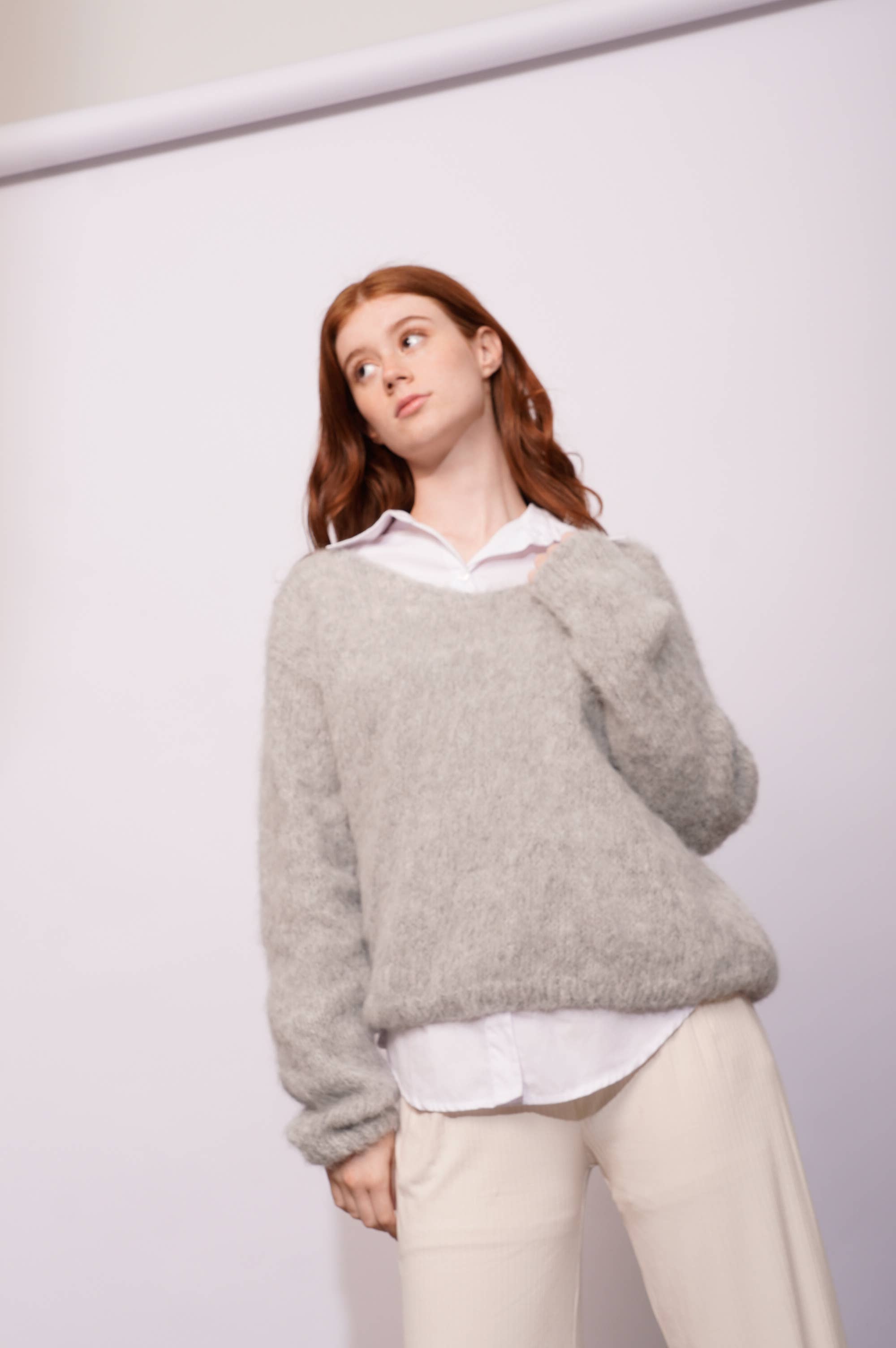 Alpaga Le Monde - Wholesale Knit Sweater - Women's - Colca Grey Sweater5