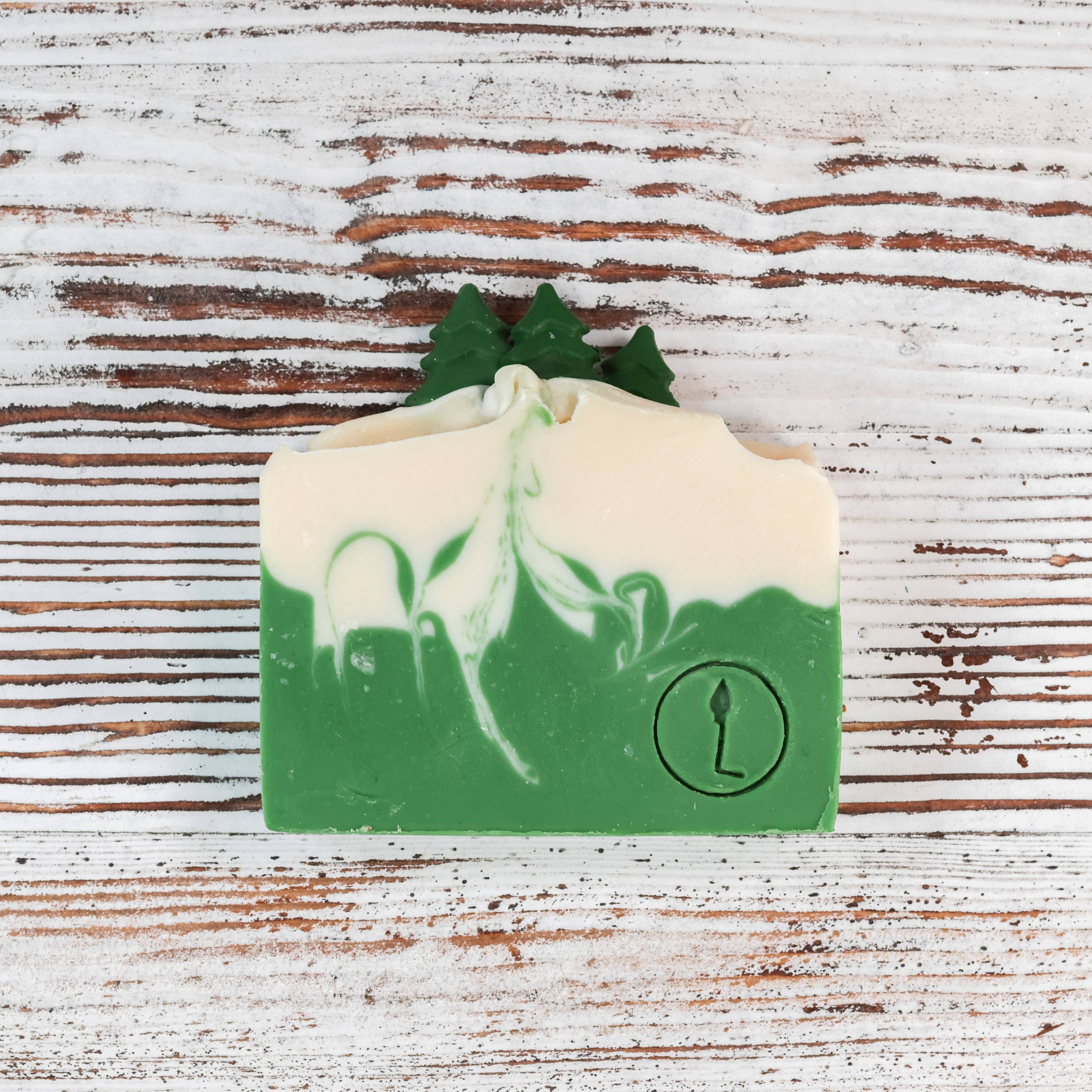 GLOW Lather + Wick - Wholesale Jar/Filled Candle - Swiss Noël-Arvenholz-Swiss Stone Pine2