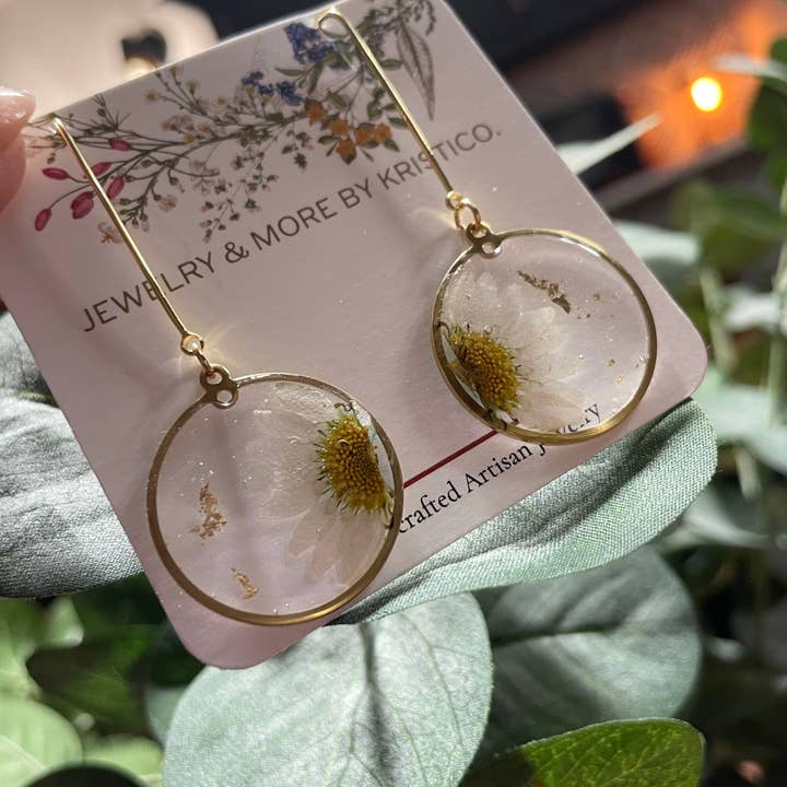 Jewelry & More By KristiCo - Wholesale Dangle Earrings - Daisy Flower Drop Earing