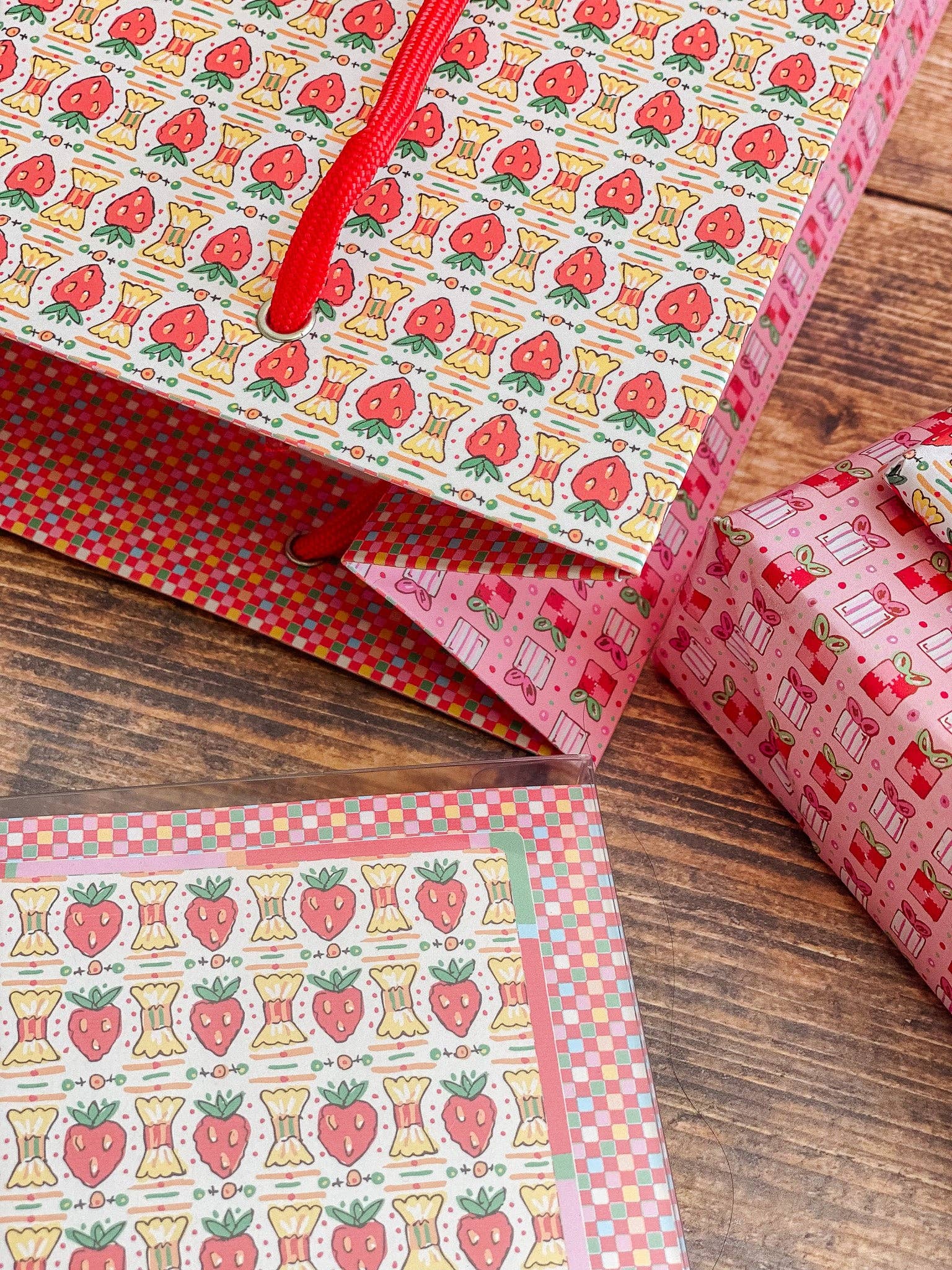re:mused studio - Wholesale Gift Bag - Berry Birthday Gift Bag14