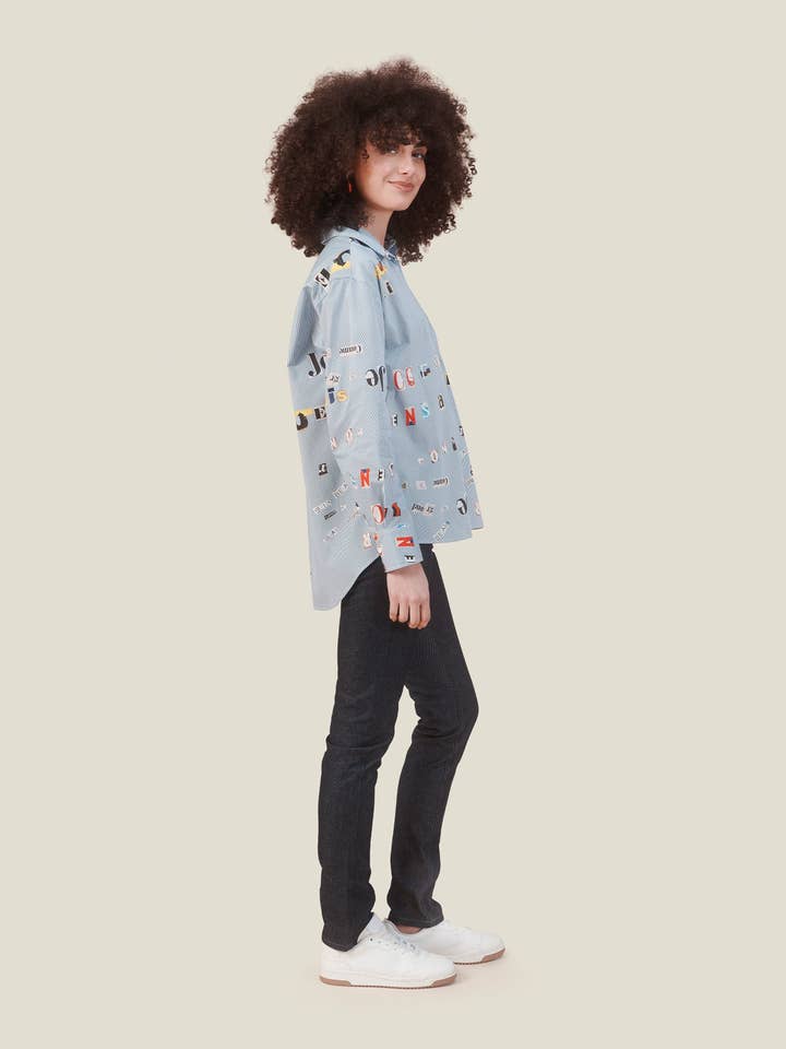 MADE IN SENS - Wholesale Button Down Shirt - Women's - CLEO SHIRT BLUE LETTERS1