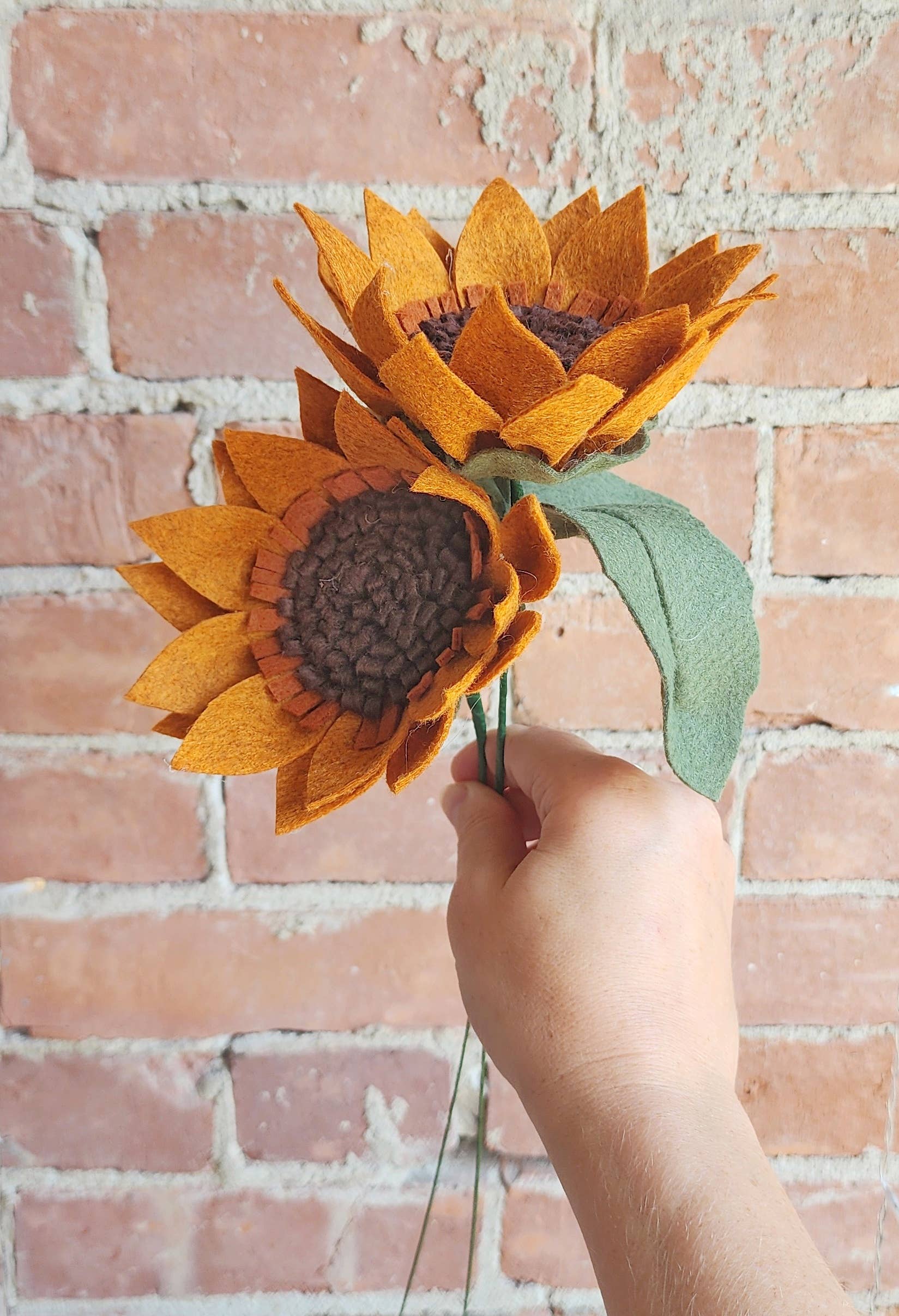 Madymae Felt Florals - Wholesale Artificial Flowers - Felt Sunflower3