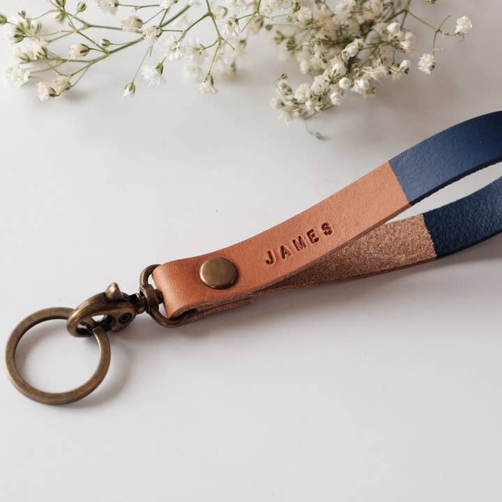 Moccaberry - Wholesale Keychain - Unisex - Navy Leather Keychain4