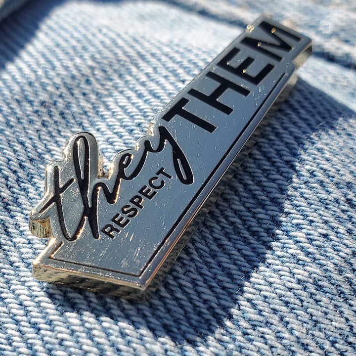 She Got The Juice - Wholesale Lapel Pin/Button - Respect Them - Pronoun Lapel Pin4