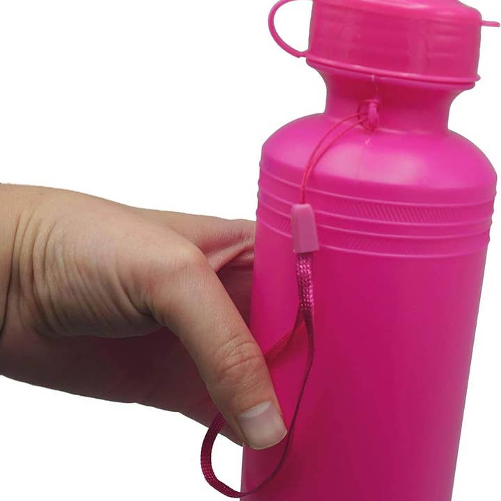 4E's Novelty - Vente Bouteilles d'eau - Bouteilles de sports nautiques en vrac pour enfants (paquet de 12), bouteille d'eau en plastique réutilisable de 18 oz, couleurs fluo, sans BPA, bouteilles d'eau Bike Kids de 4E's Novelty5