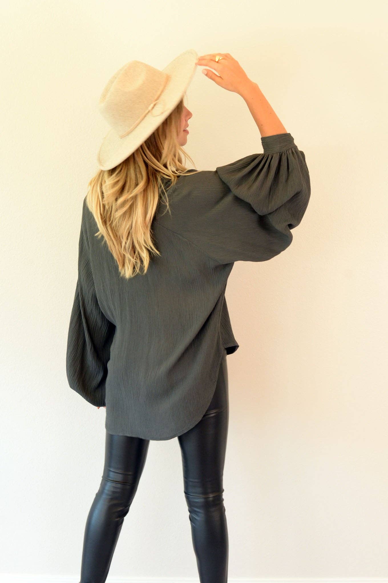 Ambiente - Wholesale Blouse - Women's - WASHED BALLOON BLOUSE-T2309EL7415913