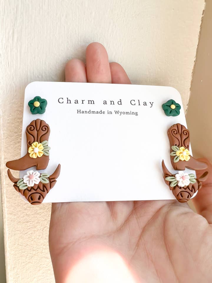 The Kelsie’s pack for wholesale by Charm and Clay